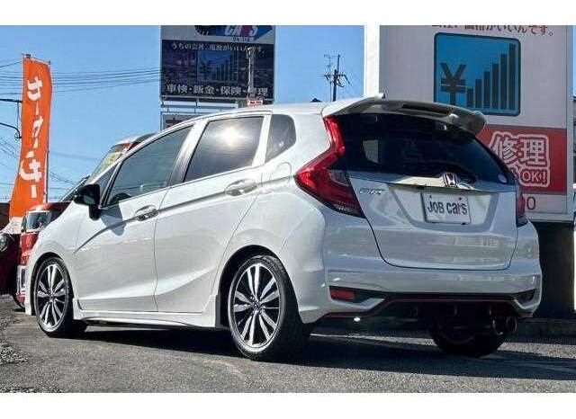 
								HONDA FIT 2019 full									