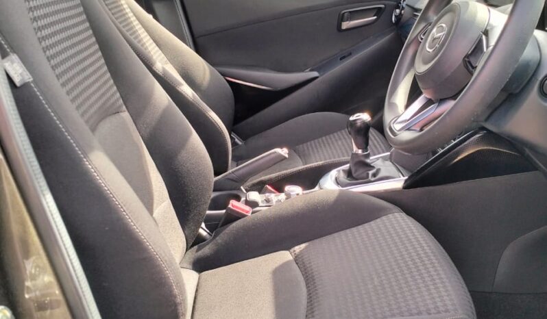 
								MAZDA DEMIO – 2017 full									