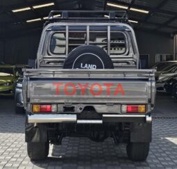 
										TOYOTA  LAND CRUISER 79 full									