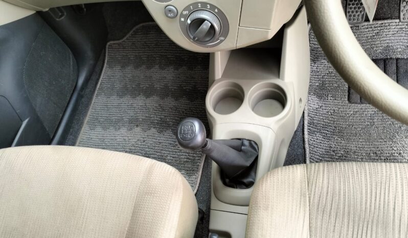 
								DAIHATSU MIRA full									