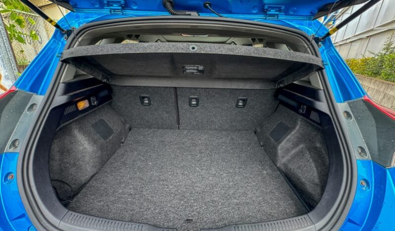 
								SUZUKI SWIFT RS full									