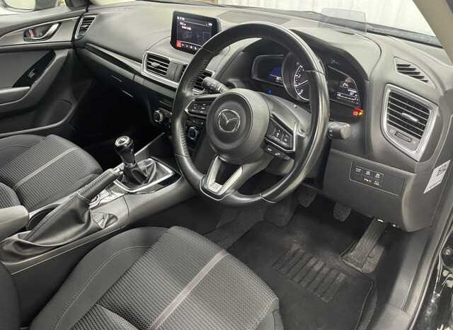 
								MAZDA AXELA  2018 (39 720KM) full									
