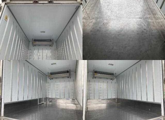 
								ISUZU ELF TRUCK 2018 (268 258KM) full									