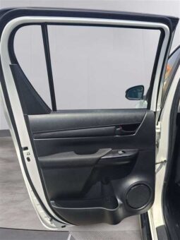 
										TOYOTA HILUX 2021 (76000KM) full									