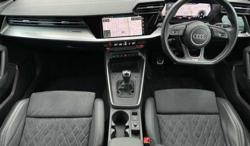 
								Audi A3 2021 ( 91 544km) full									