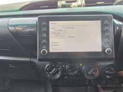 
										TOYOTA HILUX 2021 (76000KM) full									