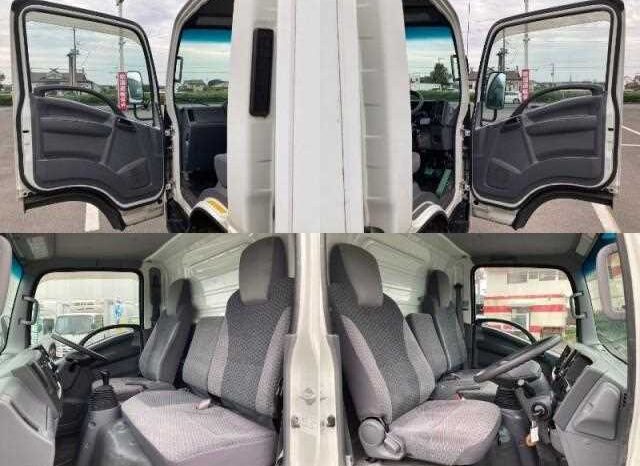 
								ISUZU ELF TRUCK 2018 (268 258KM) full									