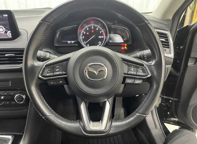 
								MAZDA AXELA  2018 (39 720KM) full									