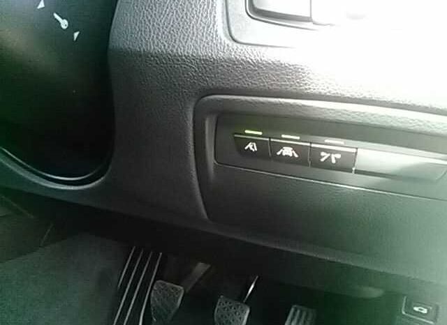 
								BMW 3 SERIES 2018 2000 320i (7135 KM) full									