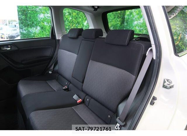 
								Subaru Forester full									