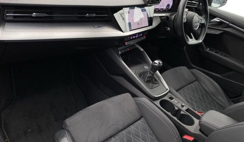 
								Audi A3 2021 ( 91 544km) full									