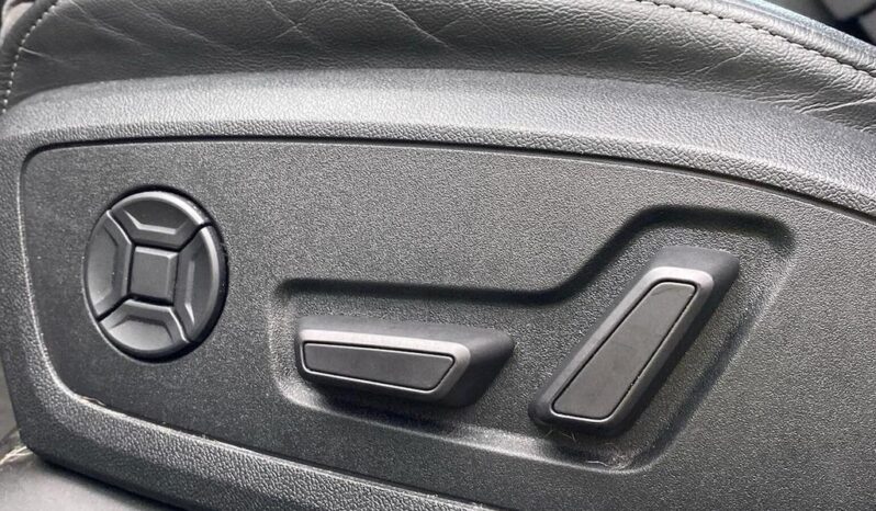 
								Audi A3 2021 ( 91 544km) full									