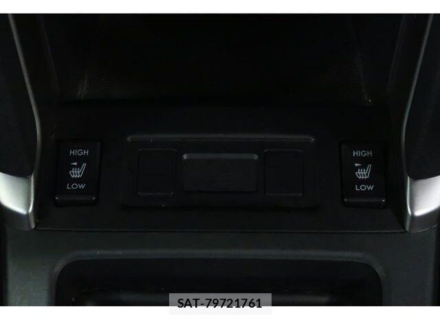 
								Subaru Forester full									