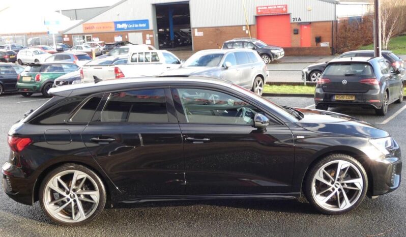 
								AUDI A3 2020(36 735KM) full									