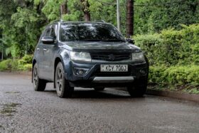 Suzuki Escudo
