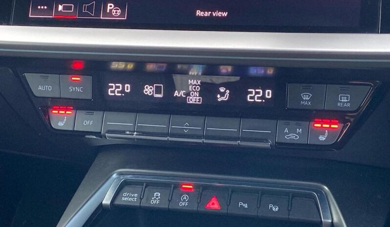 
								Audi A3 2021 ( 91 544km) full									