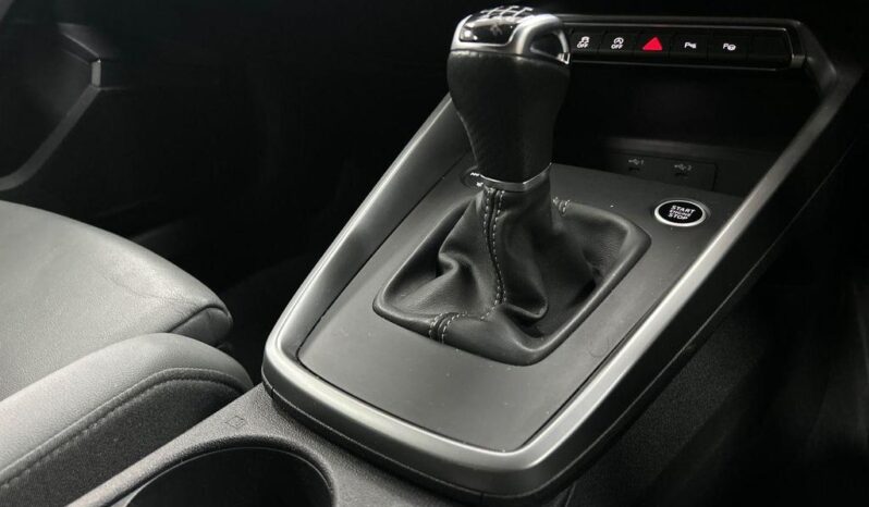
								Audi A3 2021  (75 802KM) full									