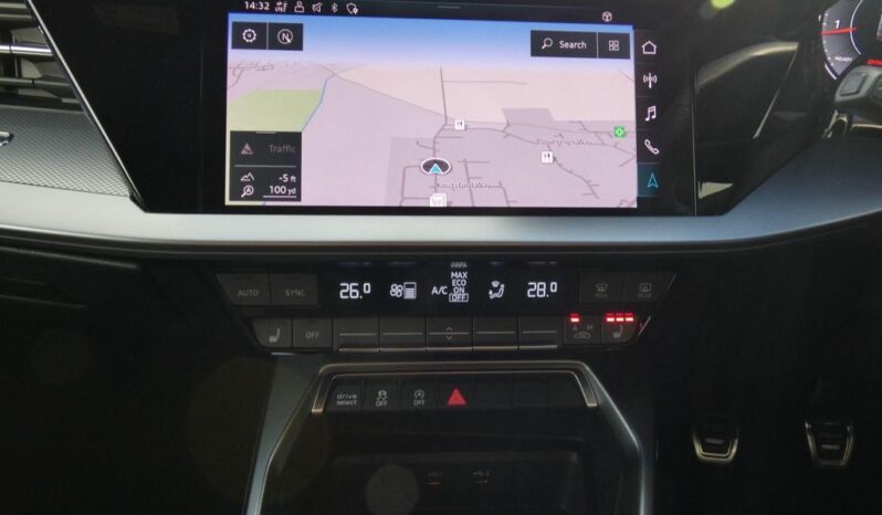 
								AUDI A3 2020(36 735KM) full									