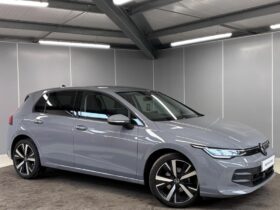 Volkswagen Golf Hatchback 2024 (9656KM)