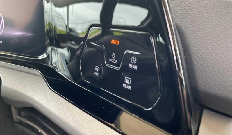 
								Volkswagen Golf 2022 (25 035KM) full									