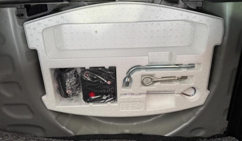 
								Suzuki Swift  2019 (38065KM) full									