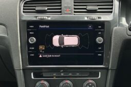
										Volkswagen Golf 2018 (64374KM) full									