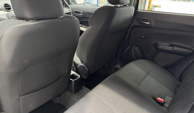 
								Suzuki Swift  2019 (38065KM) full									