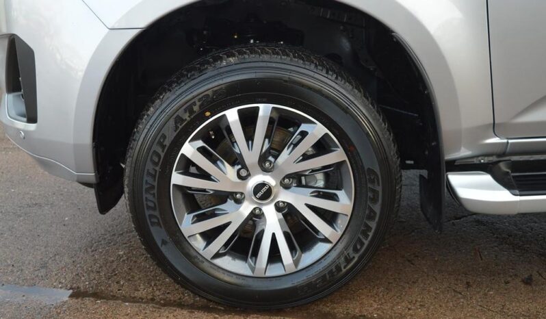 
								Isuzu D-max 2025 ( 2114KM) full									