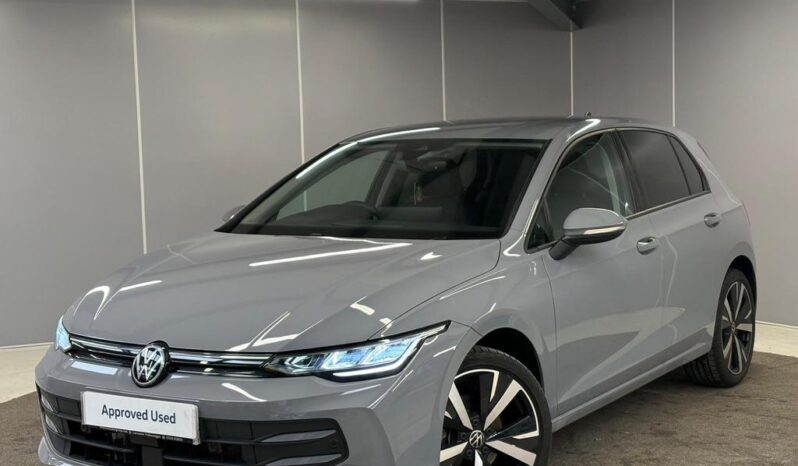 
								Volkswagen Golf Hatchback 2024 (9656KM) full									