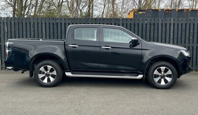 
								Isuzu D-max 2022 (56 327km) full									