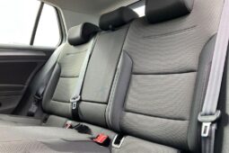 
										Volkswagen Golf 2018 (64374KM) full									