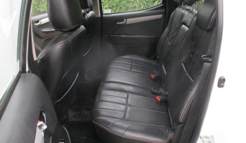 
								Isuzu D-max 2018 (93211km) full									