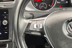 
										Volkswagen Golf 2018 (64374KM) full									