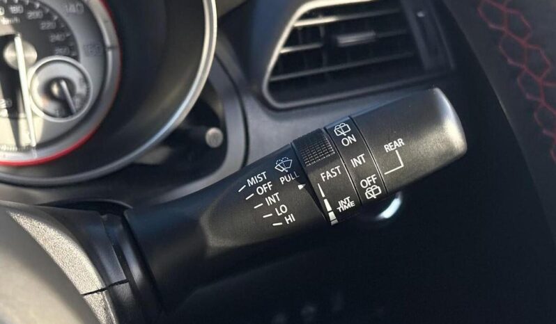 
								Suzuki Swift  2020 ( 49 277KM) full									