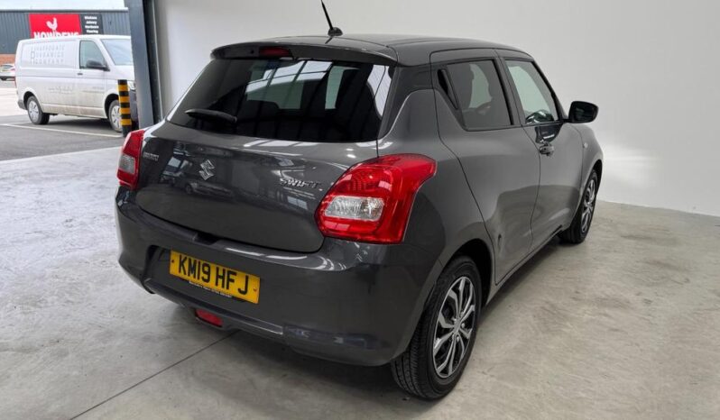 
								Suzuki Swift  2019 (38065KM) full									