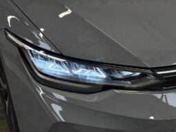 
										Volkswagen Golf Hatchback 2024 (9656KM) full									