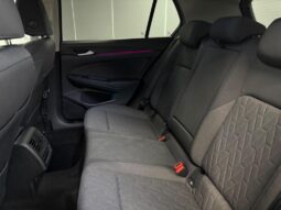 
										Volkswagen Golf Hatchback 2024 (9656KM) full									