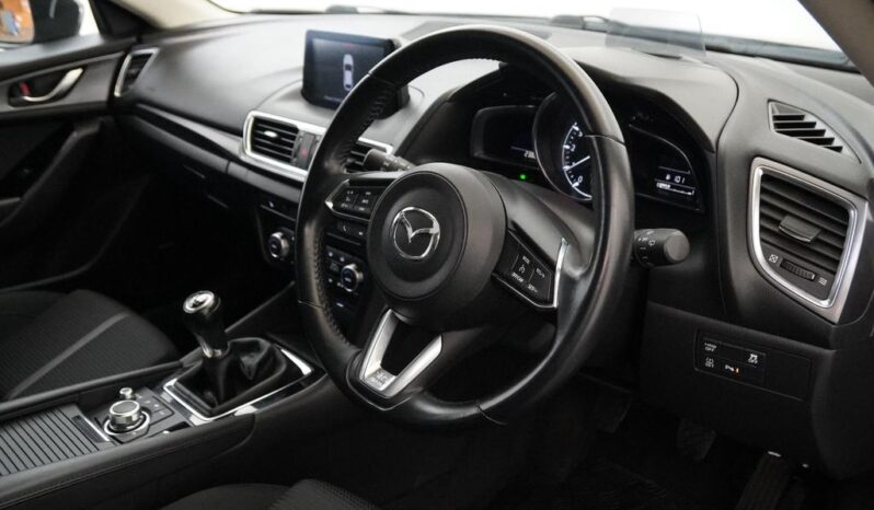 
								Mazda Mazda3 2018 ( 38 403km) full									