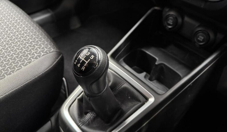 
								Suzuki Swift  2019 (38065KM) full									