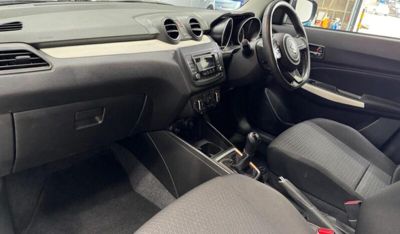 
								Suzuki Swift  2019 (38065KM) full									