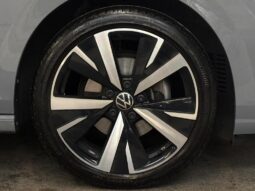
										Volkswagen Golf Hatchback 2024 (9656KM) full									
