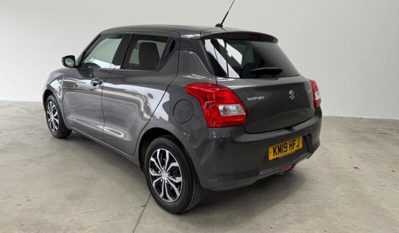 
								Suzuki Swift  2019 (38065KM) full									