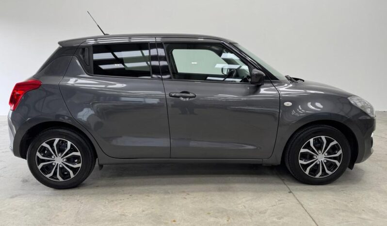 
								Suzuki Swift  2019 (38065KM) full									