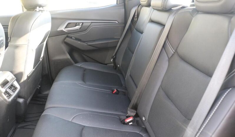 
								Isuzu D-max 2023 ( 41109km) full									