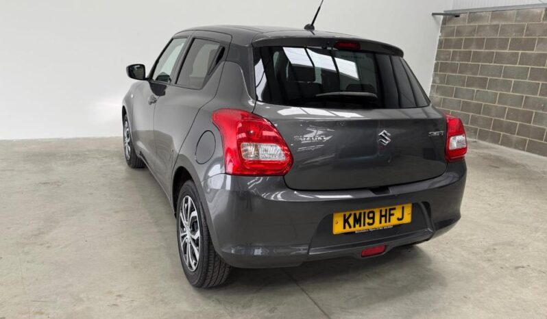 
								Suzuki Swift  2019 (38065KM) full									