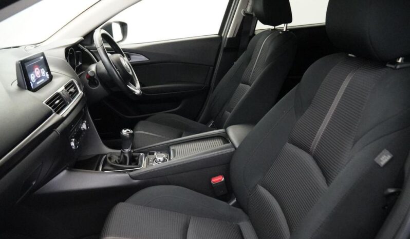 
								Mazda Mazda3 2018 ( 38 403km) full									
