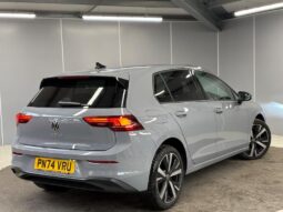 
										Volkswagen Golf Hatchback 2024 (9656KM) full									