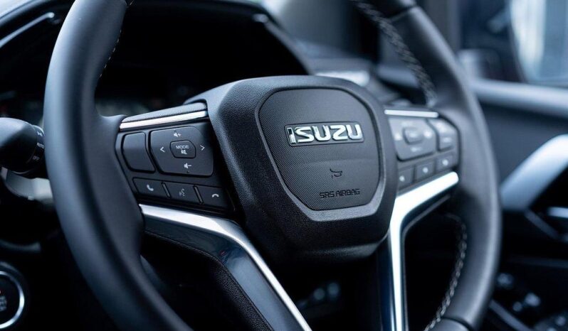
								Isuzu D-max 2025 ( 160km) full									