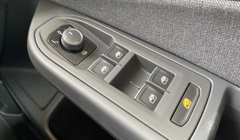
								Volkswagen Golf 2022 (25 035KM) full									