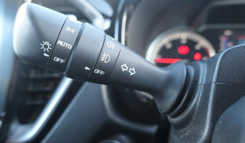 
								Isuzu D-max 2024 (11265km) full									